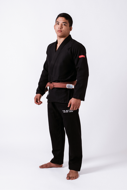 KIMONO HOMME  MAEDA RED NOIR LABEL 3.0 CEINTURE BLANCHE OFFERT