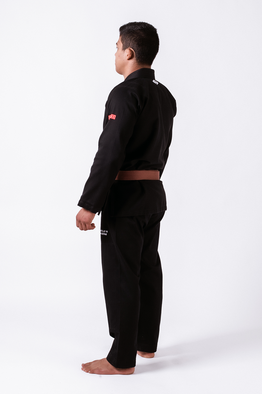 KIMONO HOMME  MAEDA RED NOIR LABEL 3.0 CEINTURE BLANCHE OFFERT